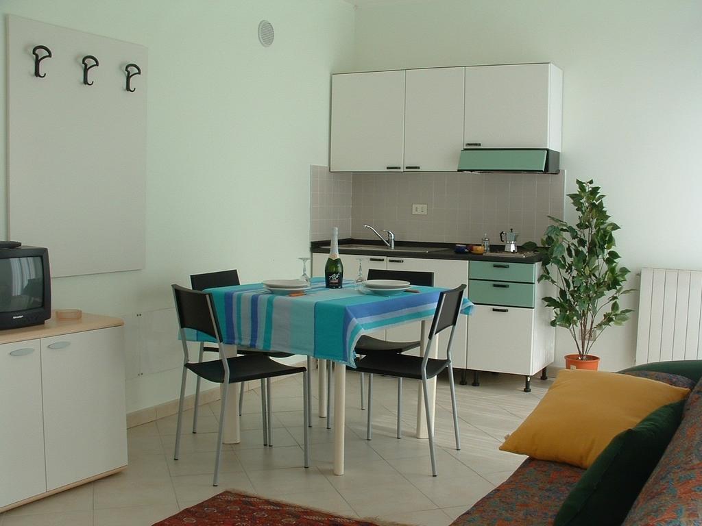 Residence Tre Ponti Verbania Pokój zdjęcie